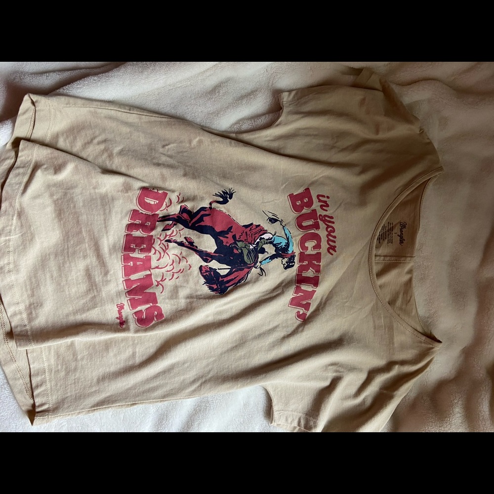 T shirt